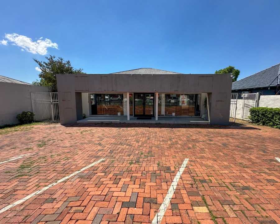 To Let commercial Property for Rent in Greenside Gauteng