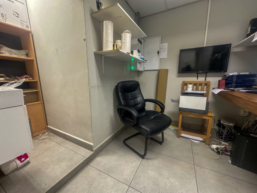 To Let commercial Property for Rent in Greenside Gauteng