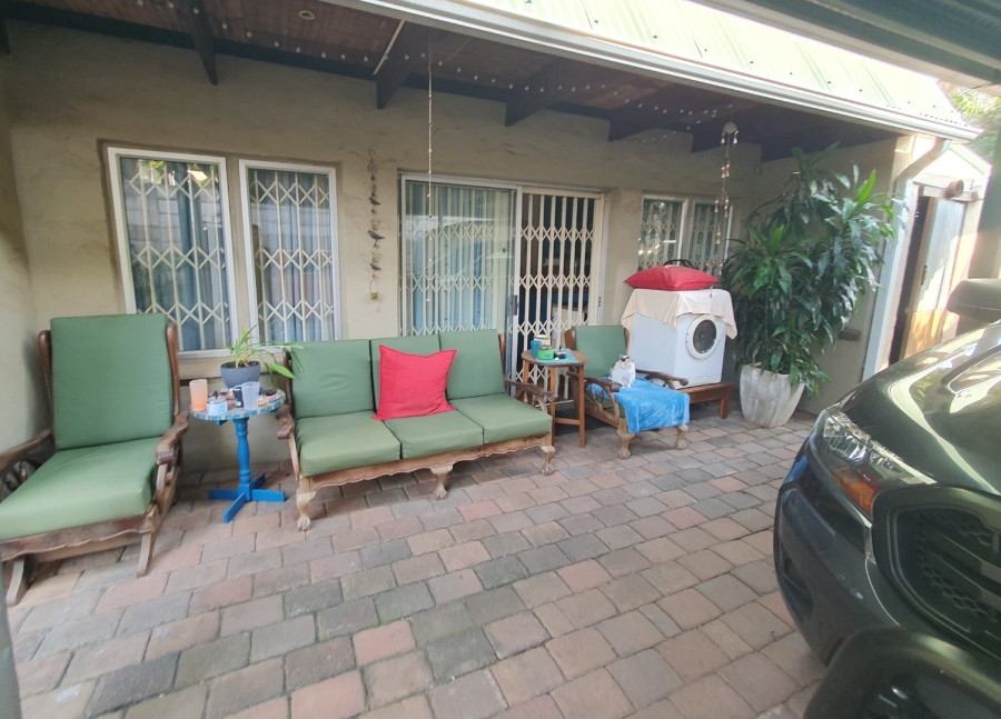2 Bedroom Property for Sale in Wonderboom South Gauteng