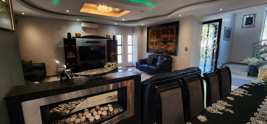 4 Bedroom Property for Sale in Raslouw Gauteng