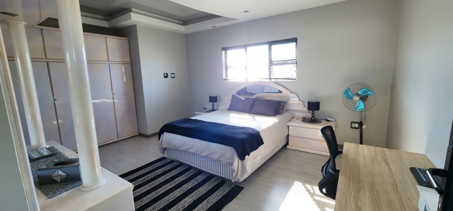 4 Bedroom Property for Sale in Raslouw Gauteng