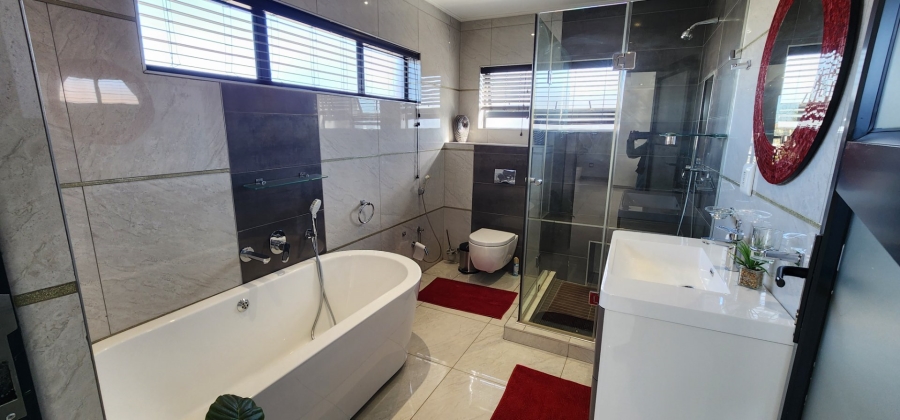 4 Bedroom Property for Sale in Raslouw Gauteng