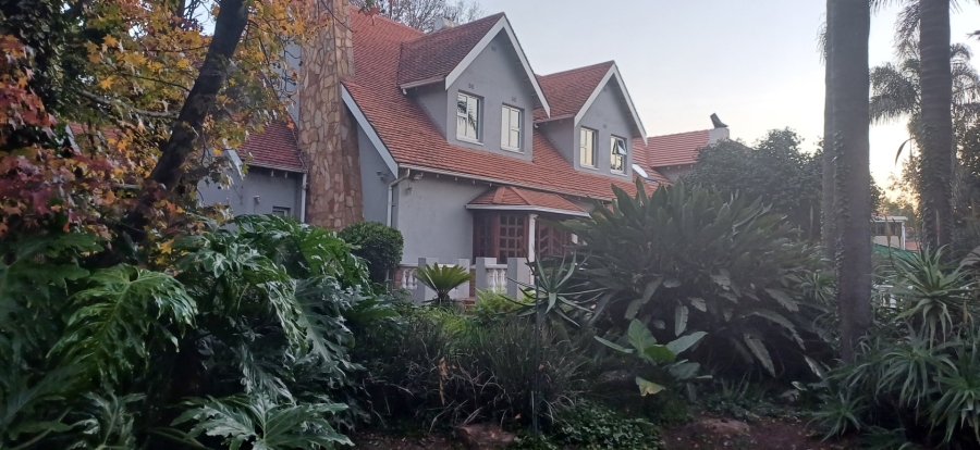 6 Bedroom Property for Sale in Lambton Gauteng
