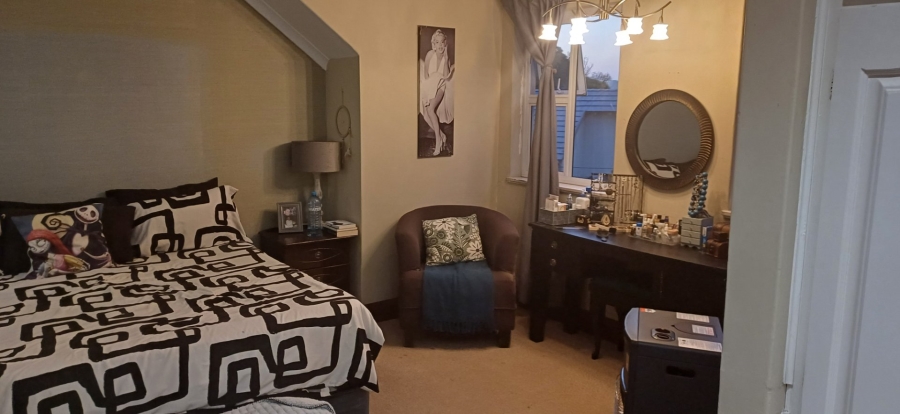 6 Bedroom Property for Sale in Lambton Gauteng