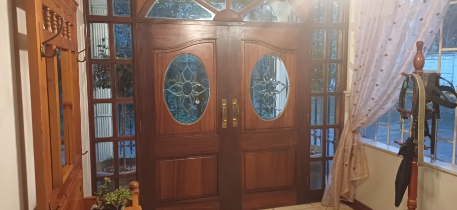 6 Bedroom Property for Sale in Lambton Gauteng