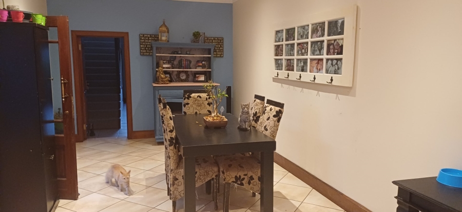 6 Bedroom Property for Sale in Lambton Gauteng