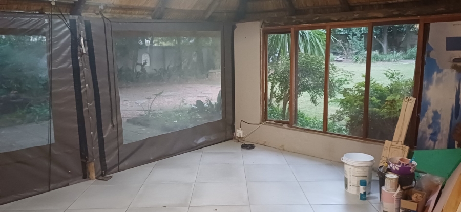 6 Bedroom Property for Sale in Lambton Gauteng