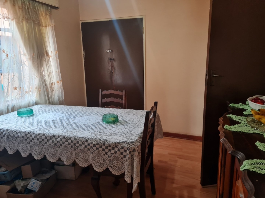4 Bedroom Property for Sale in Reigerpark Gauteng