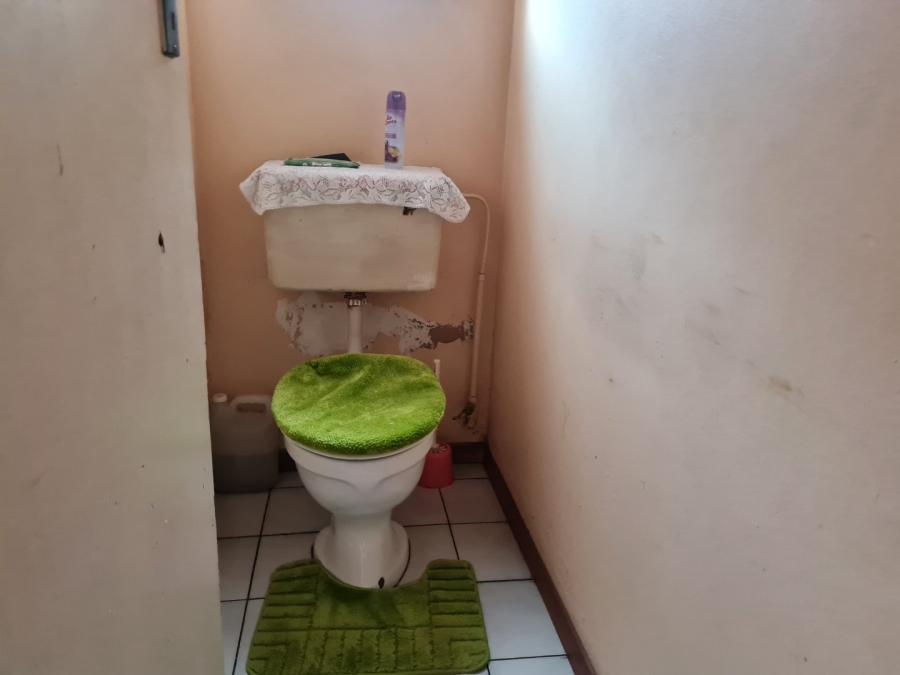 4 Bedroom Property for Sale in Reigerpark Gauteng