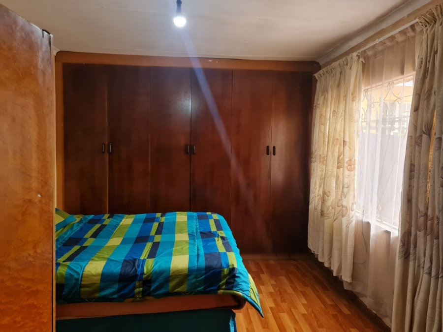4 Bedroom Property for Sale in Reigerpark Gauteng