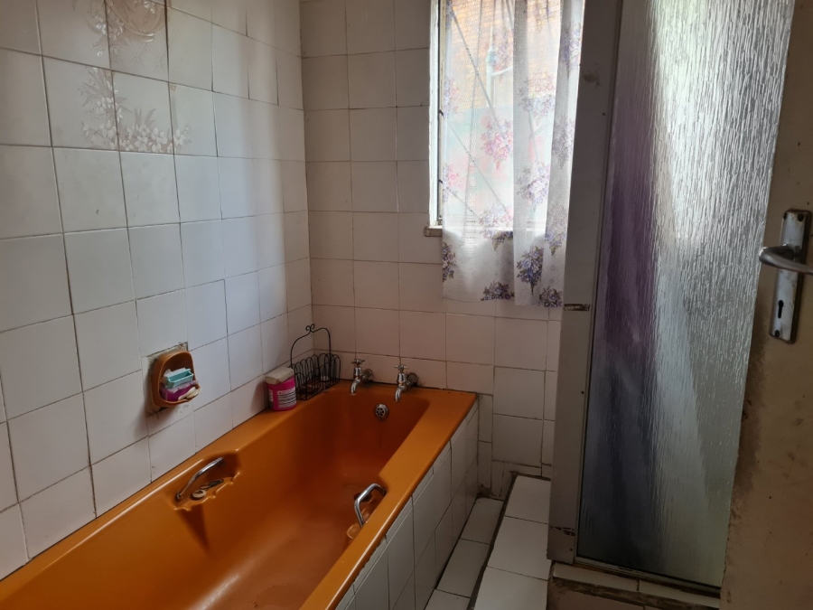 4 Bedroom Property for Sale in Reigerpark Gauteng