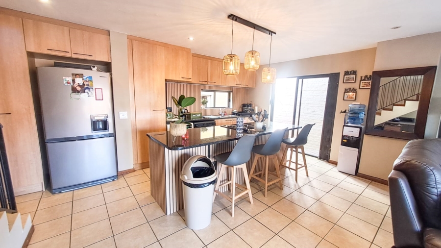 3 Bedroom Property for Sale in Olympus AH Gauteng