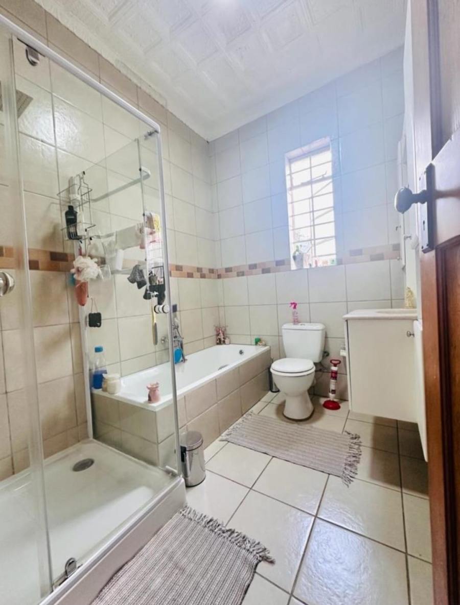 3 Bedroom Property for Sale in Kensington Gauteng