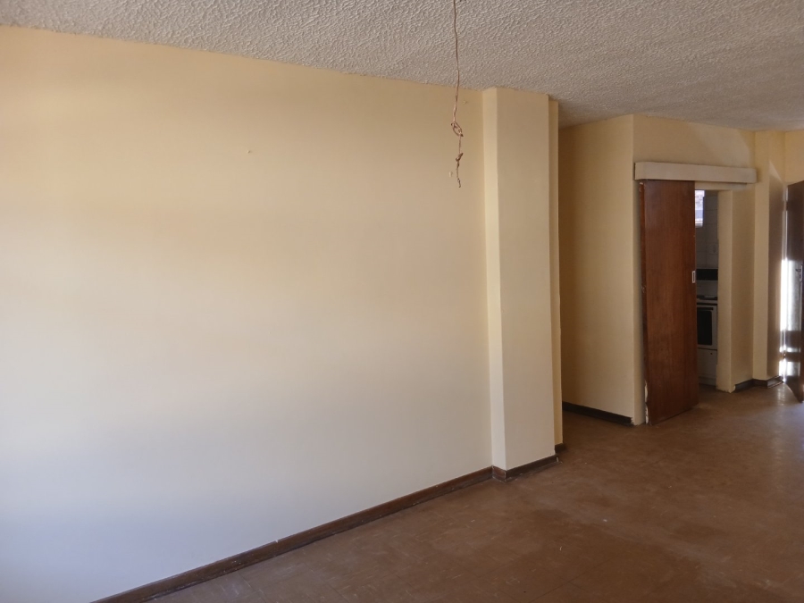 2 Bedroom Property for Sale in Pretoria West Gauteng