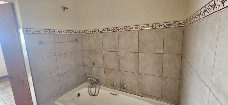 To Let 1 Bedroom Property for Rent in Wapadrand Gauteng