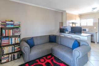 2 Bedroom Property for Sale in Noordwyk Gauteng