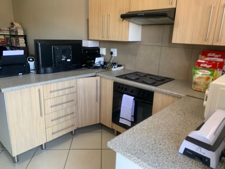 2 Bedroom Property for Sale in Noordwyk Gauteng