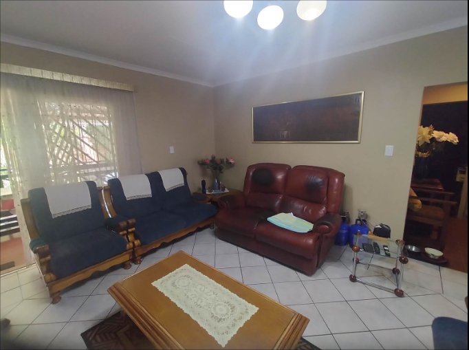 4 Bedroom Property for Sale in Ninapark Gauteng