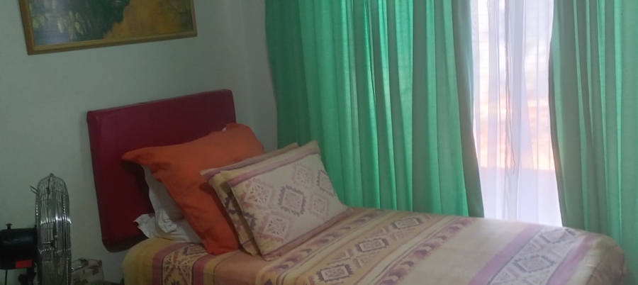 4 Bedroom Property for Sale in Ninapark Gauteng