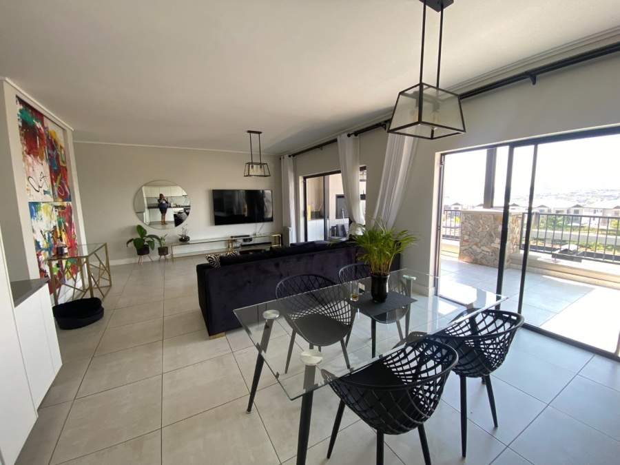 To Let 2 Bedroom Property for Rent in The Polofields Gauteng
