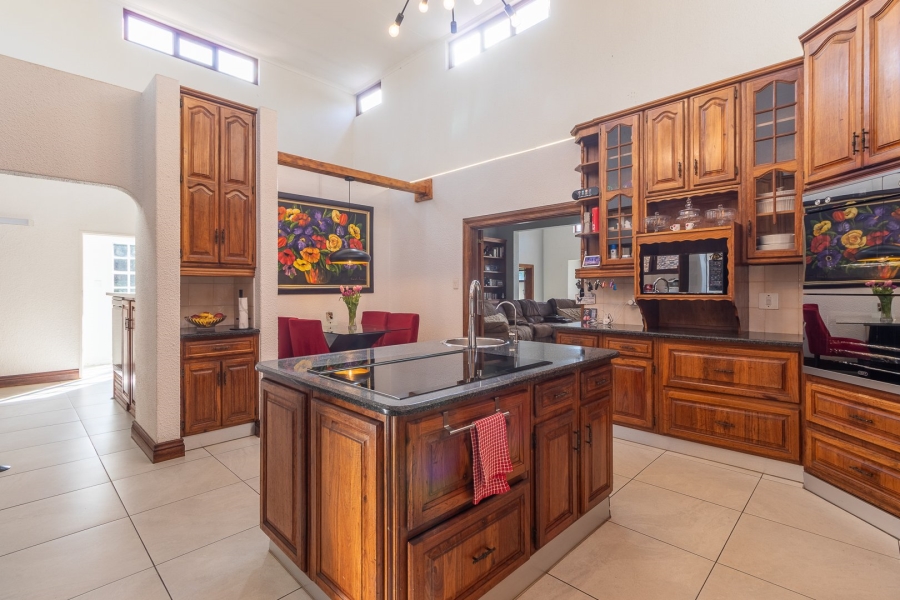 4 Bedroom Property for Sale in Randjesfontein A H Gauteng