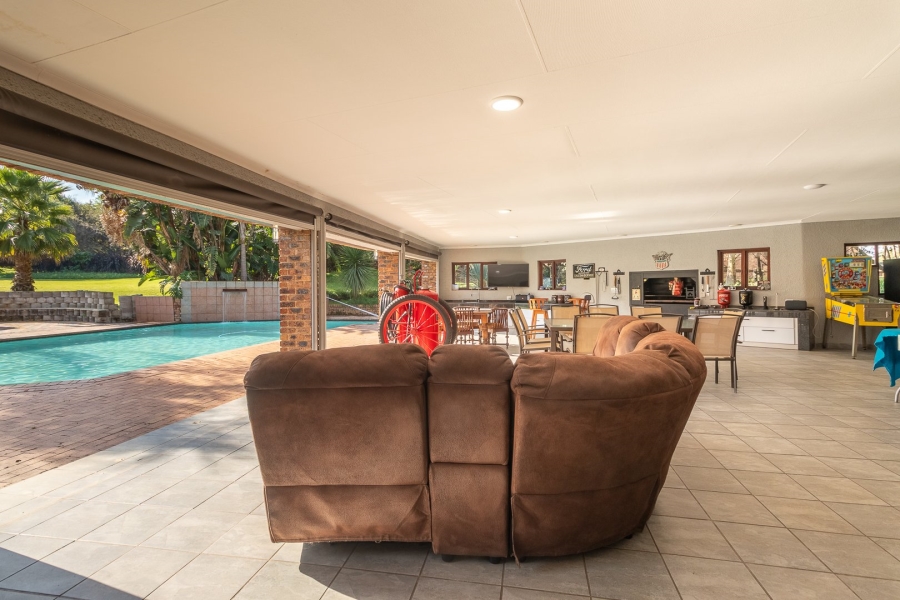 4 Bedroom Property for Sale in Randjesfontein A H Gauteng