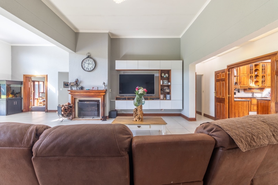 4 Bedroom Property for Sale in Randjesfontein A H Gauteng