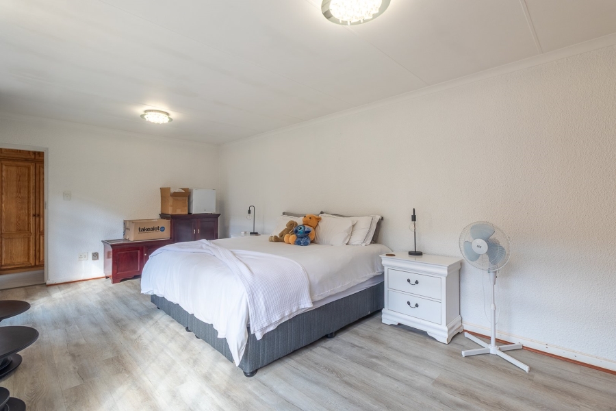 4 Bedroom Property for Sale in Randjesfontein A H Gauteng