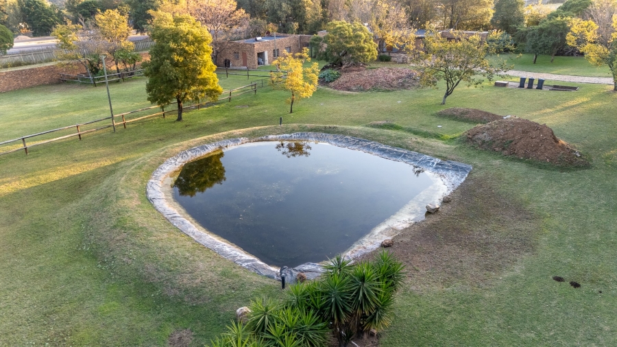 4 Bedroom Property for Sale in Randjesfontein A H Gauteng
