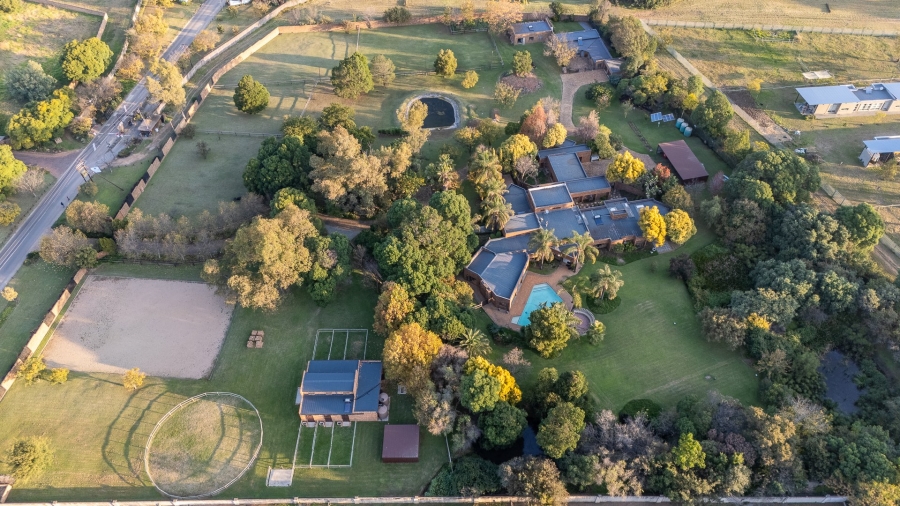 4 Bedroom Property for Sale in Randjesfontein A H Gauteng
