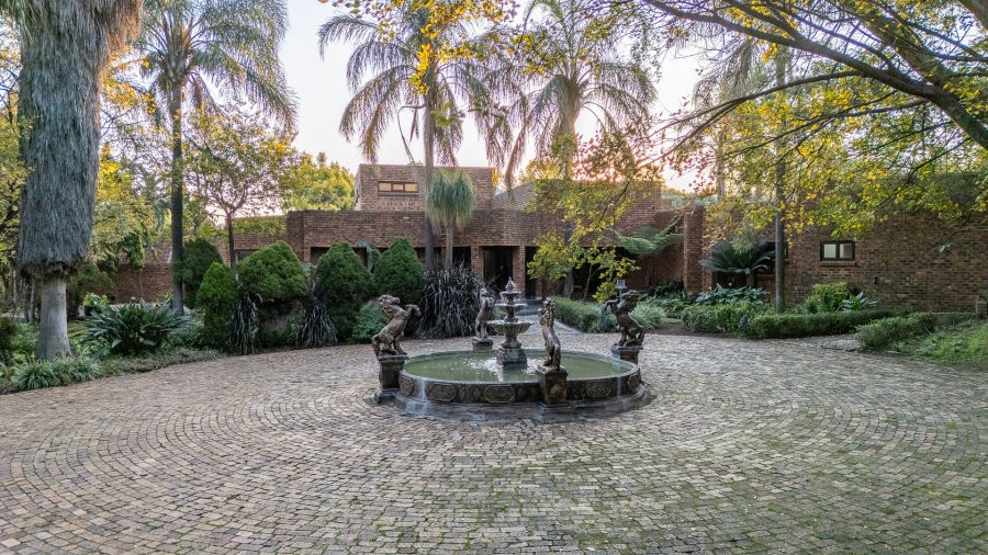 4 Bedroom Property for Sale in Randjesfontein A H Gauteng
