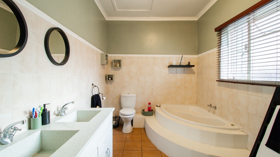 3 Bedroom Property for Sale in Modderfontein Gauteng