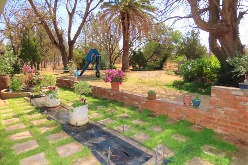 3 Bedroom Property for Sale in Downbern S H Gauteng