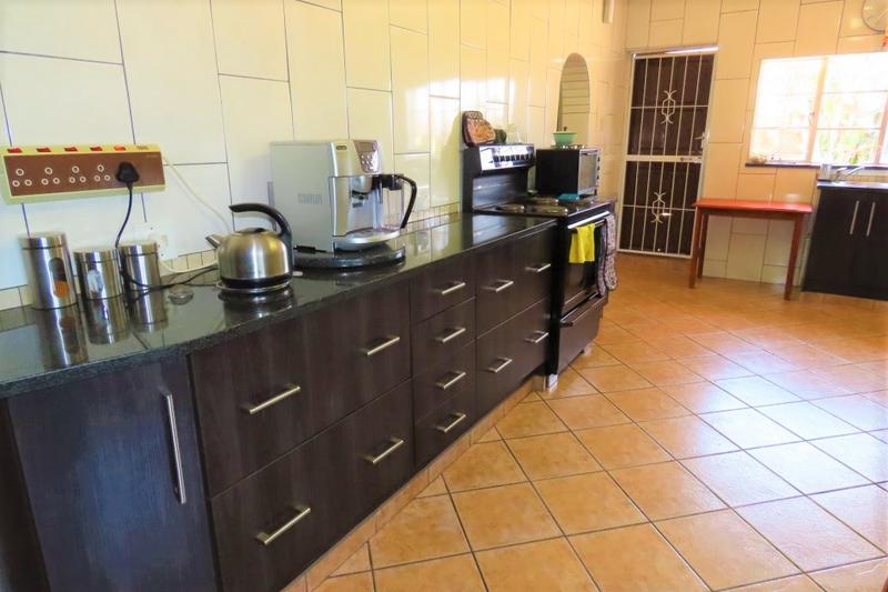 3 Bedroom Property for Sale in Downbern S H Gauteng