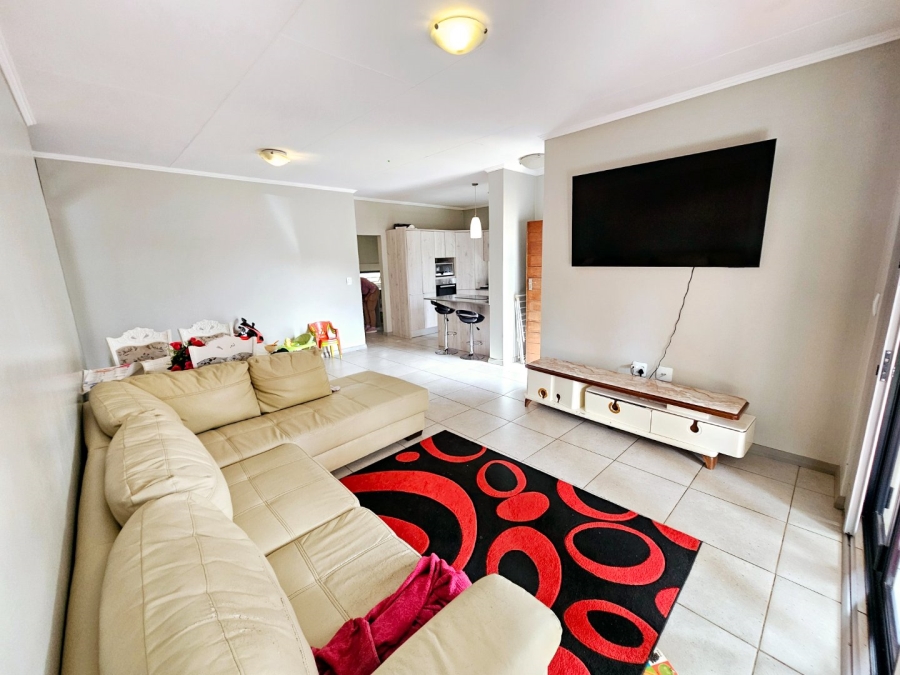 3 Bedroom Property for Sale in Amberfield Gauteng