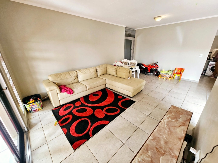 3 Bedroom Property for Sale in Amberfield Gauteng