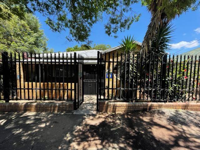1 Bedroom Property for Sale in Brixton Gauteng