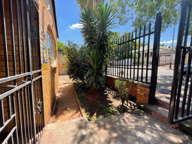 1 Bedroom Property for Sale in Brixton Gauteng