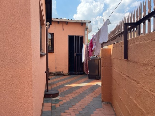 3 Bedroom Property for Sale in Eldorado Park Gauteng