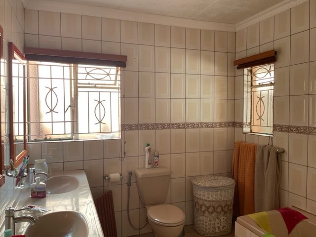 3 Bedroom Property for Sale in Eldorado Park Gauteng