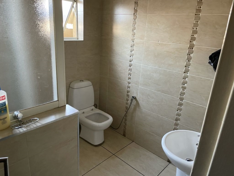  Bedroom Property for Sale in Mayfair Gauteng
