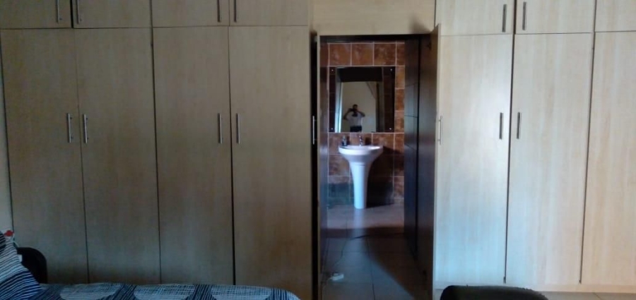 3 Bedroom Property for Sale in Eldorado Park Gauteng