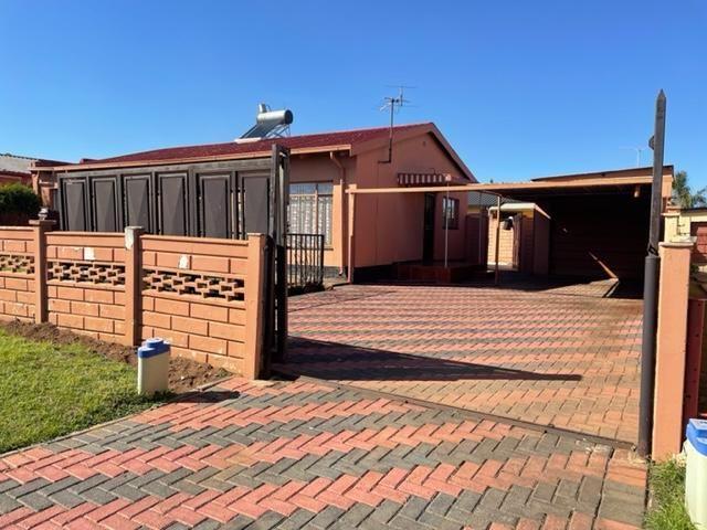 3 Bedroom Property for Sale in Eldorado Park Gauteng