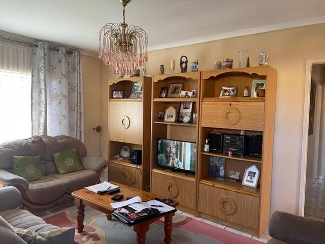 3 Bedroom Property for Sale in Eldorado Park Gauteng