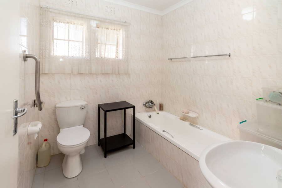 3 Bedroom Property for Sale in Malanshof Gauteng