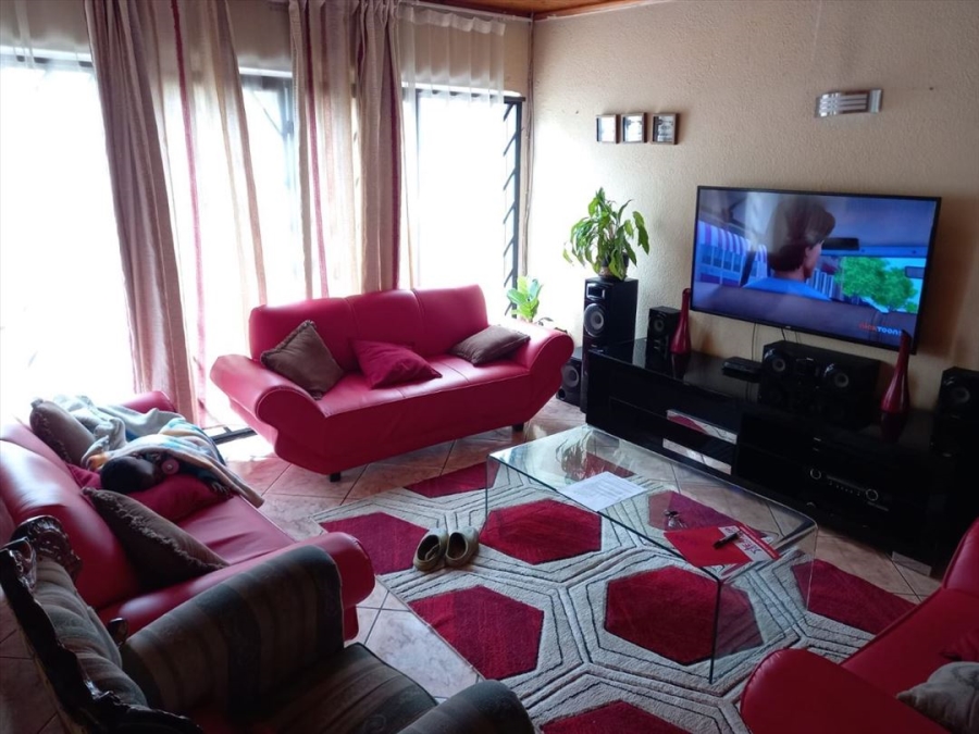 3 Bedroom Property for Sale in Birch Acres Gauteng