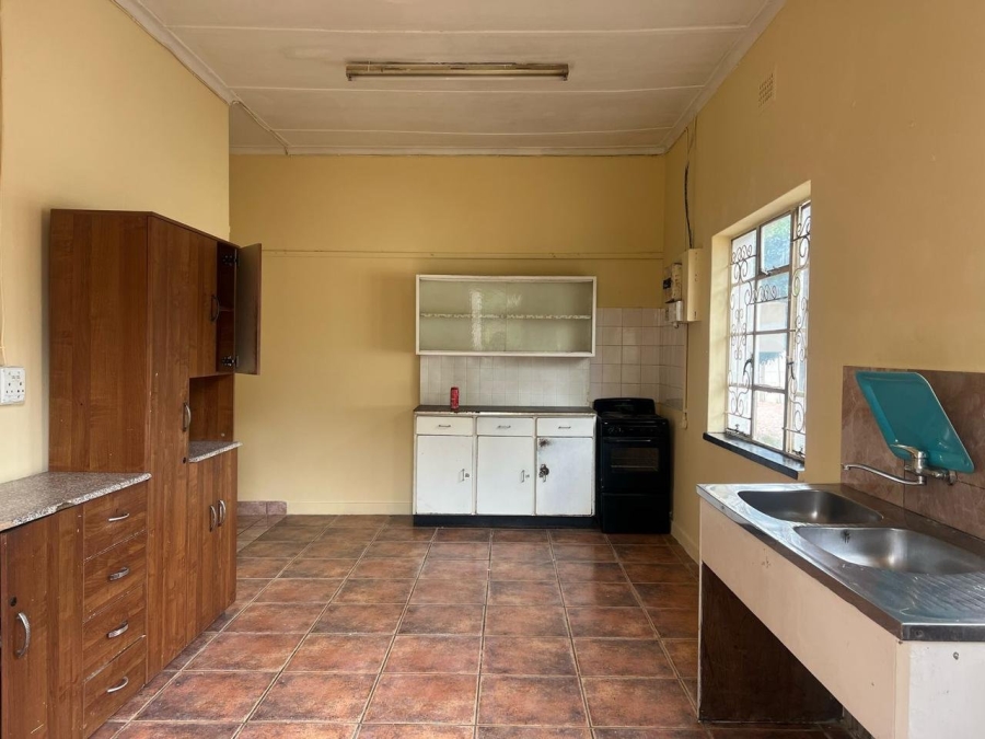3 Bedroom Property for Sale in Gezina Gauteng