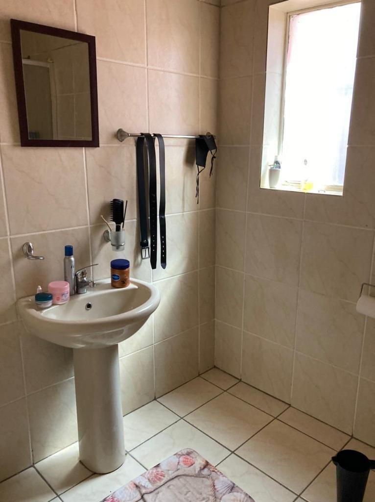 2 Bedroom Property for Sale in Mayfair Gauteng