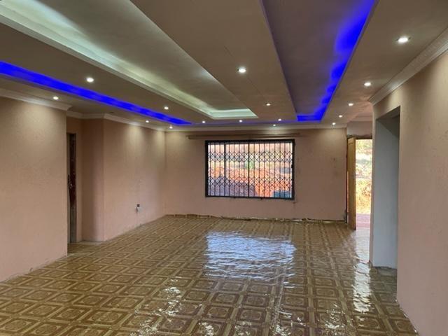  Bedroom Property for Sale in Elandsfontein Gauteng