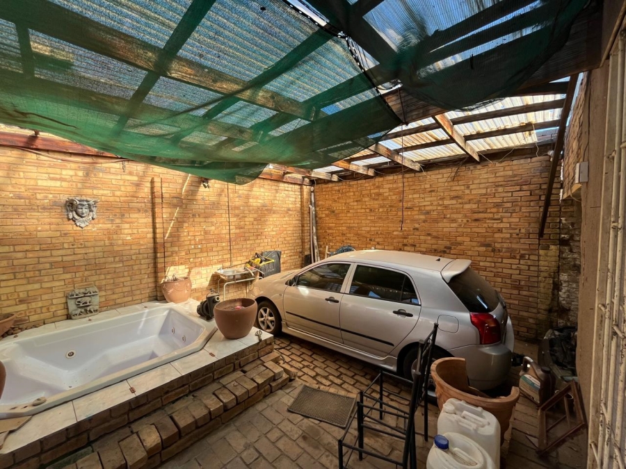 3 Bedroom Property for Sale in Ennerdale Gauteng